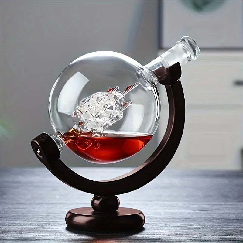 Globe Decanter Set with 2 Whisky Glasses