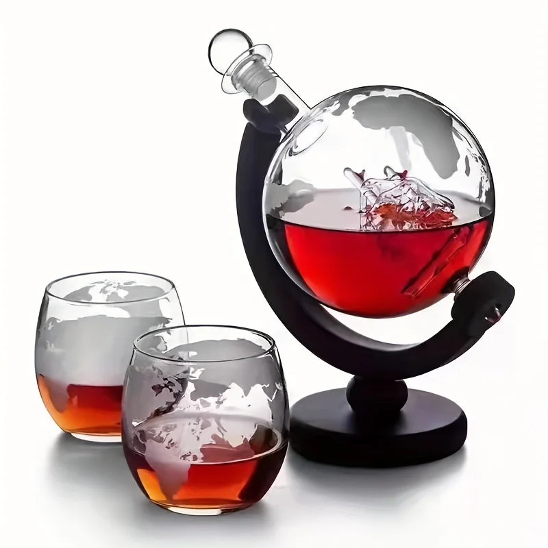 Globe Decanter Set with 2 Whisky Glasses